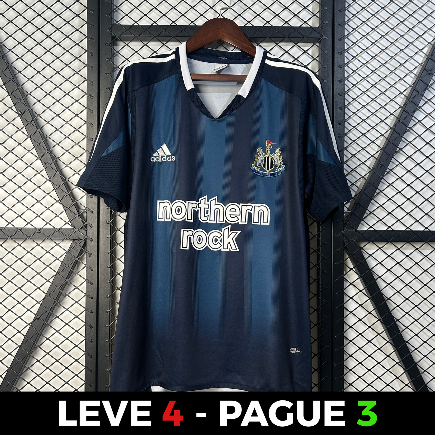 Newcastle United Retro 05/06 Alternativa