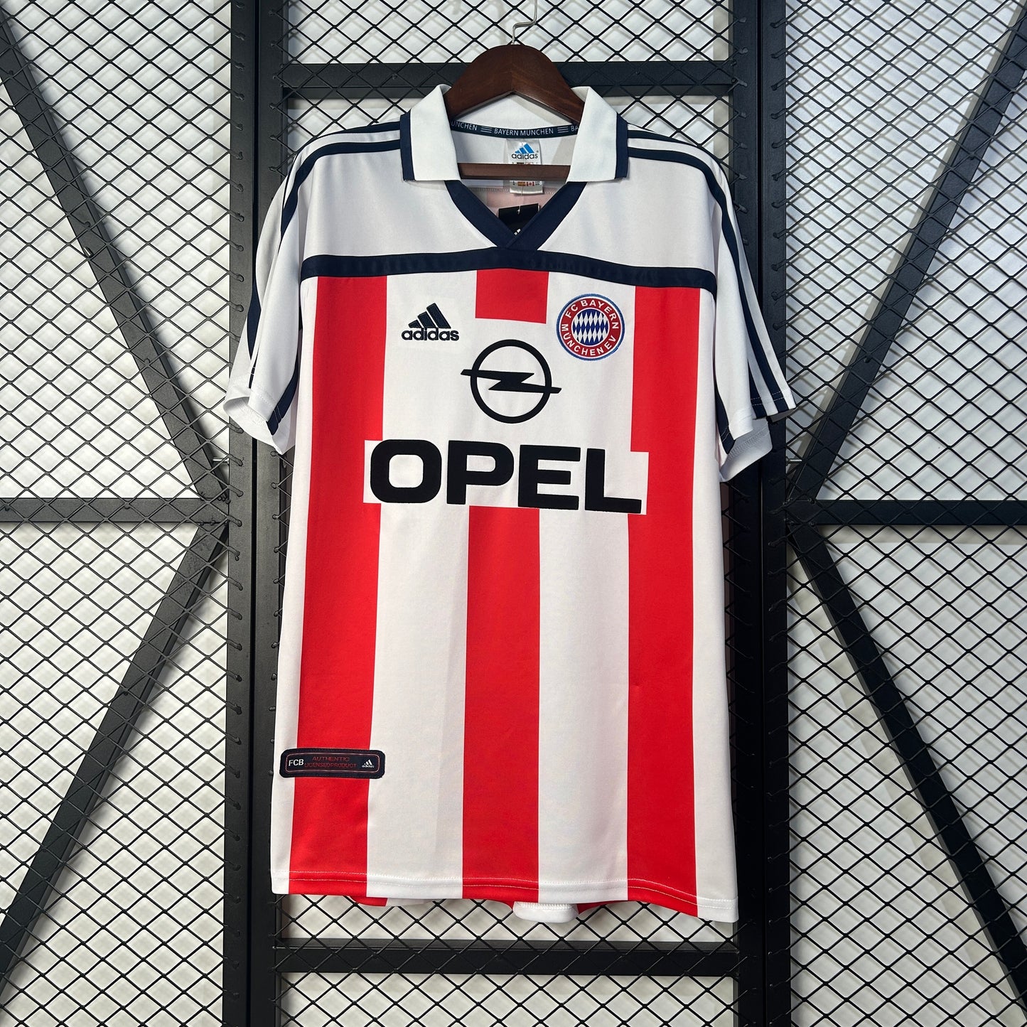Bayern Munich 00/02 Retro Alternativa