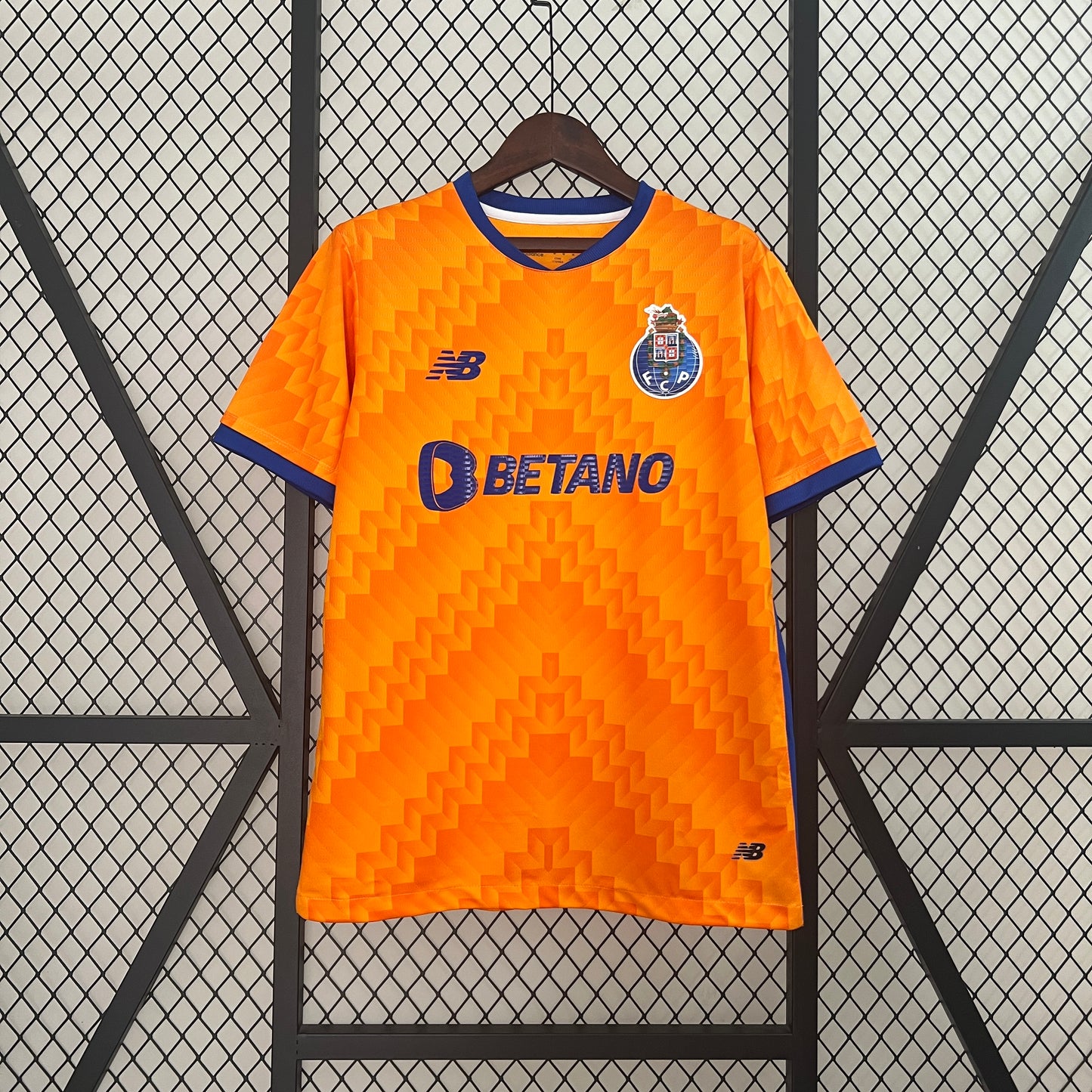 Porto 24/25 Alternativa