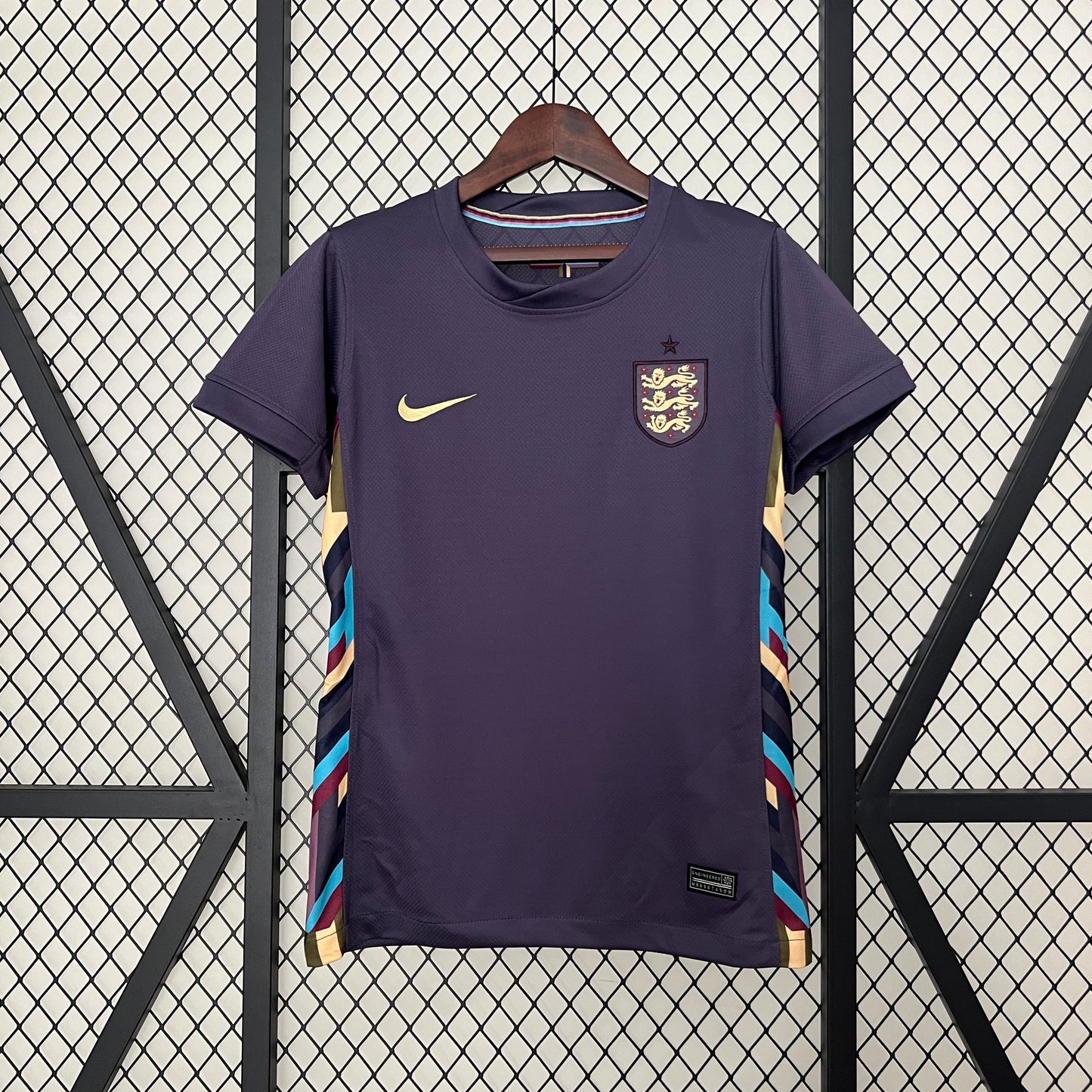 Inglaterra 2024 - Casa Feminino