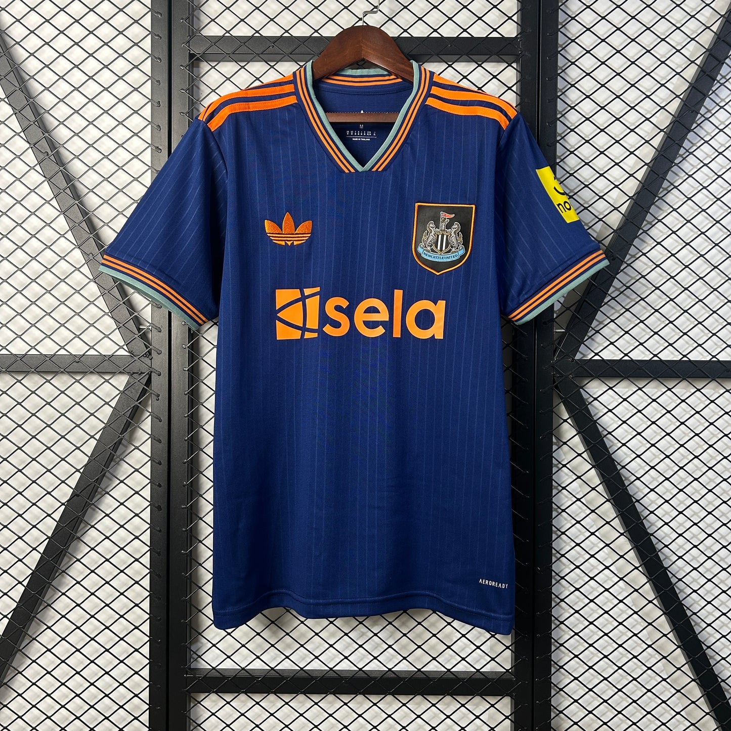 Newcastle United 25/26 Alternativa 3