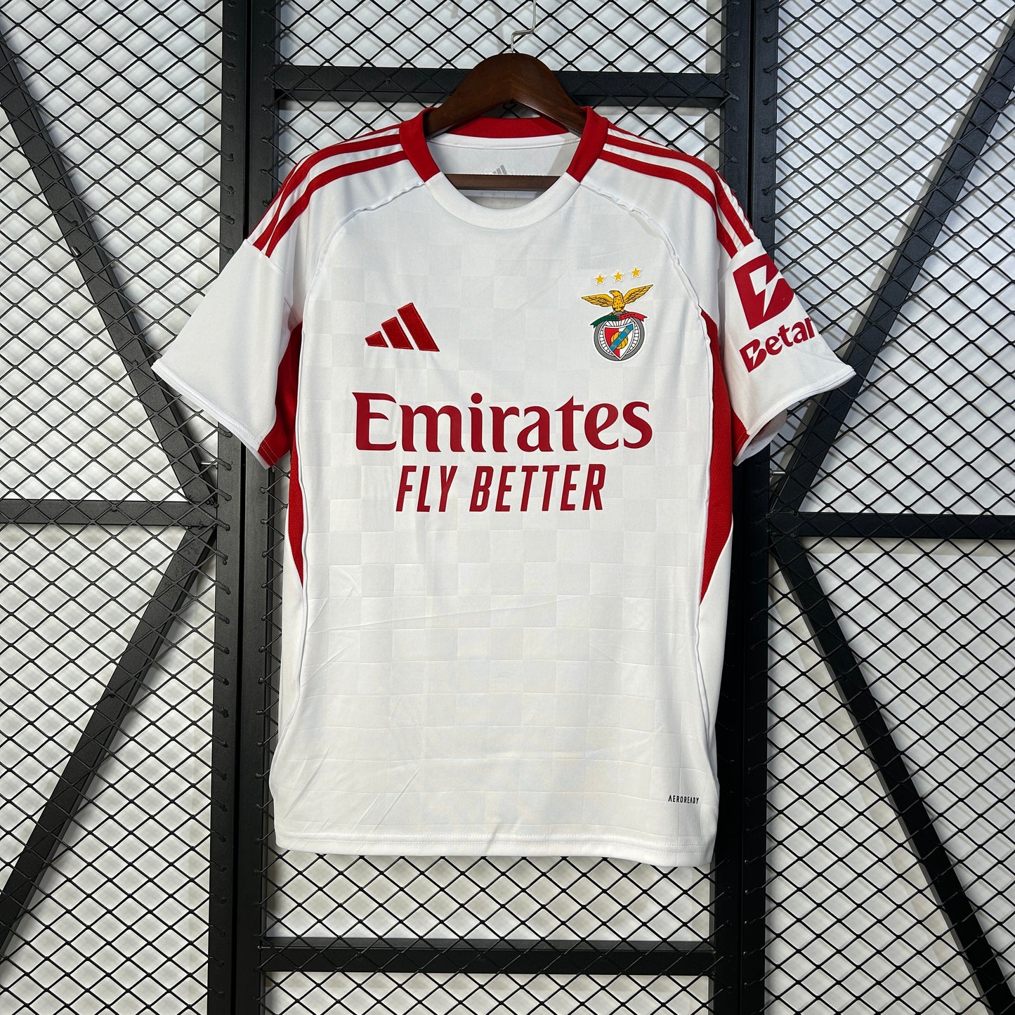 Benfica 25/26 Alternativa 3