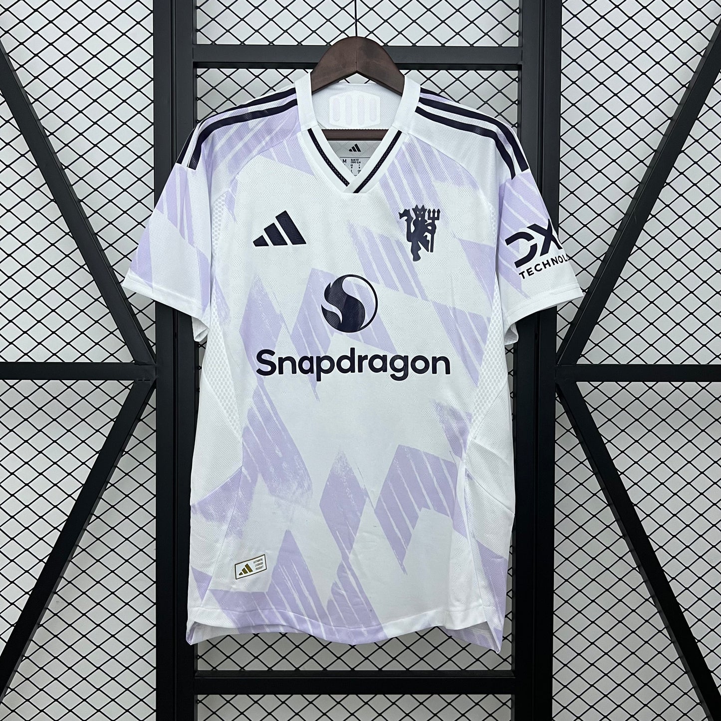 Manchester United 25/26 Alternativa