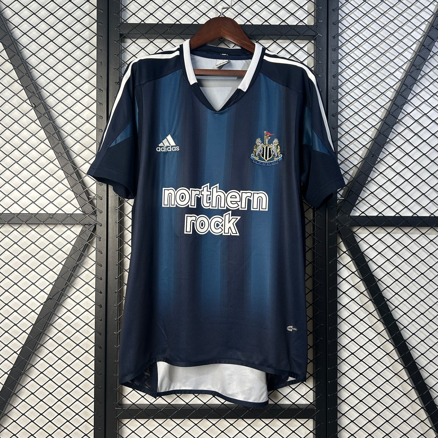 Newcastle United Retro 05/06 Alternativa