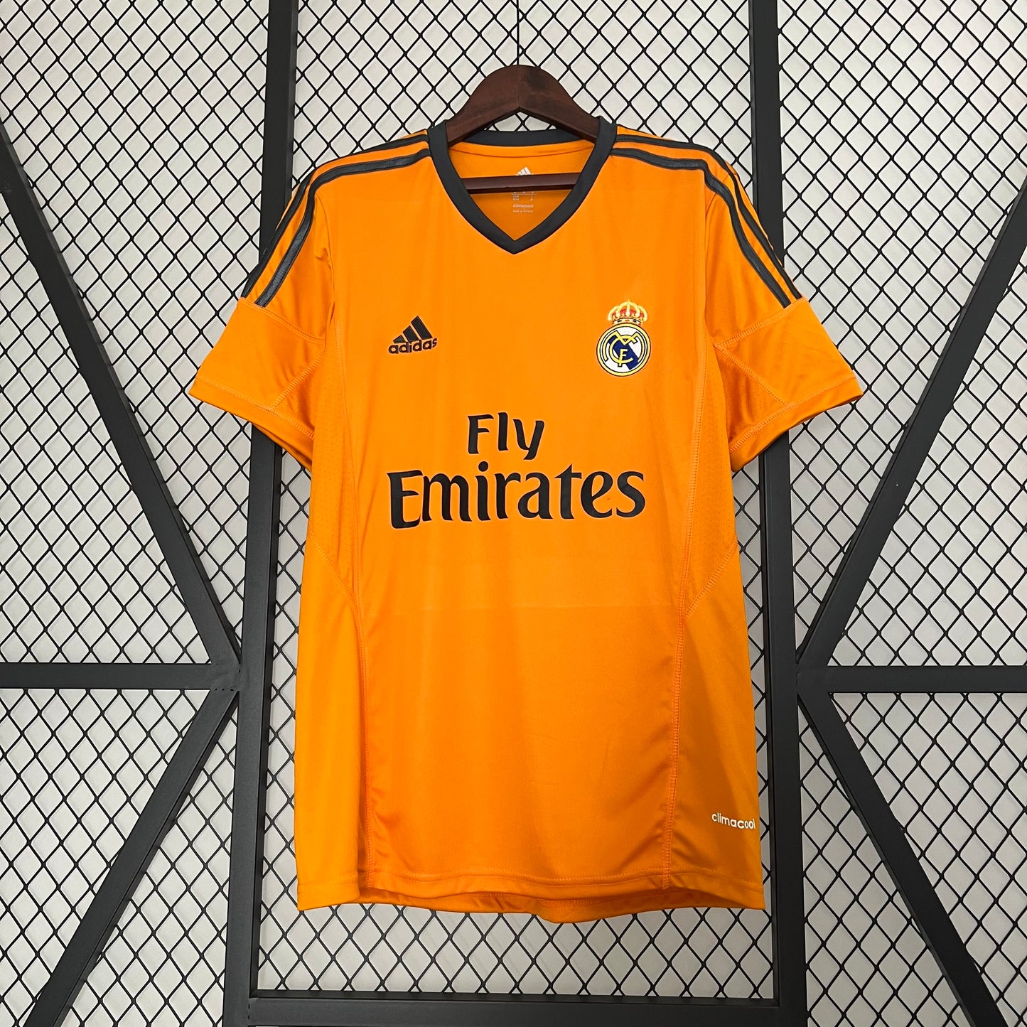 Real Madrid 13/14 - Retro Alternativa 1