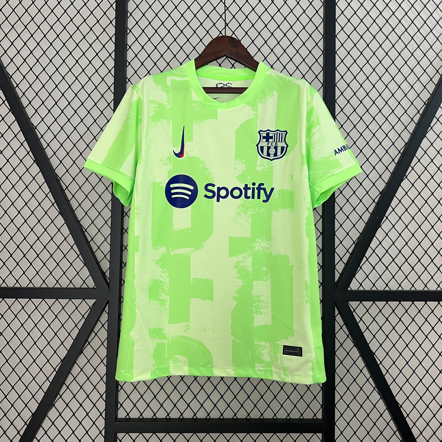Barcelona 24/25 - Alternativa 1