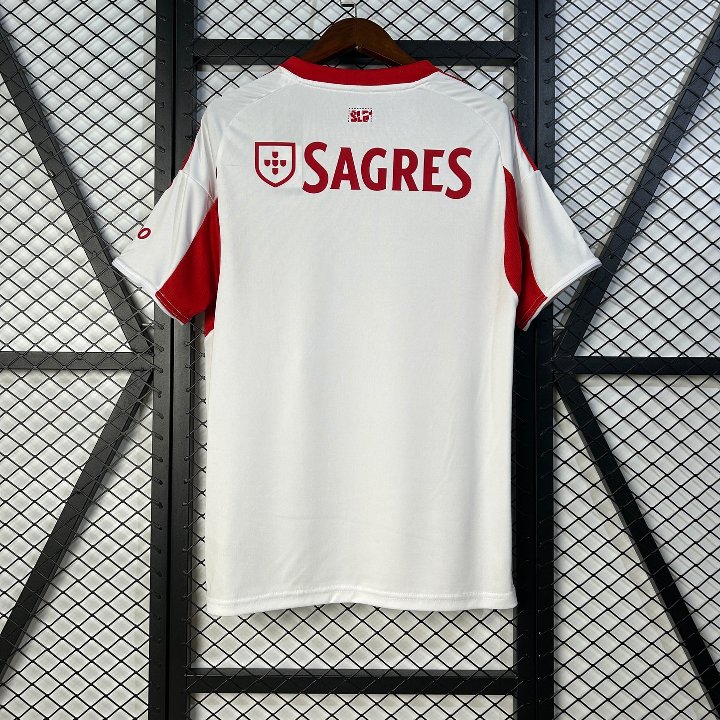 Benfica 25/26 Alternativa 3