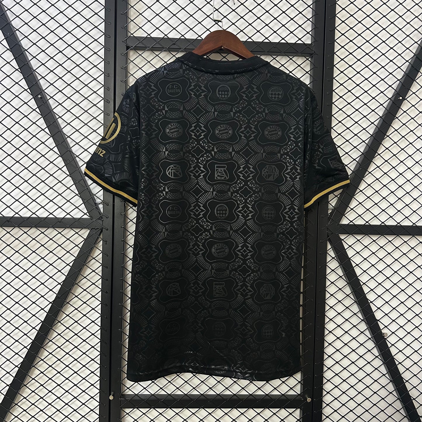 Bayern Munich 25/26 125th Anniversary Black