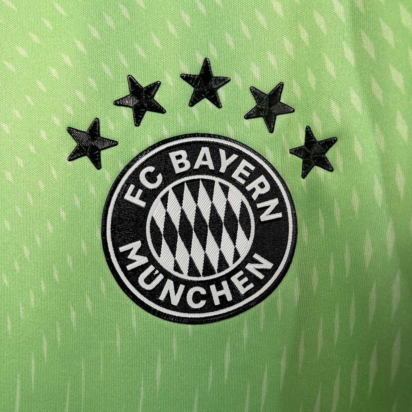 Bayern Munich 25/26 Goalkeeper Green