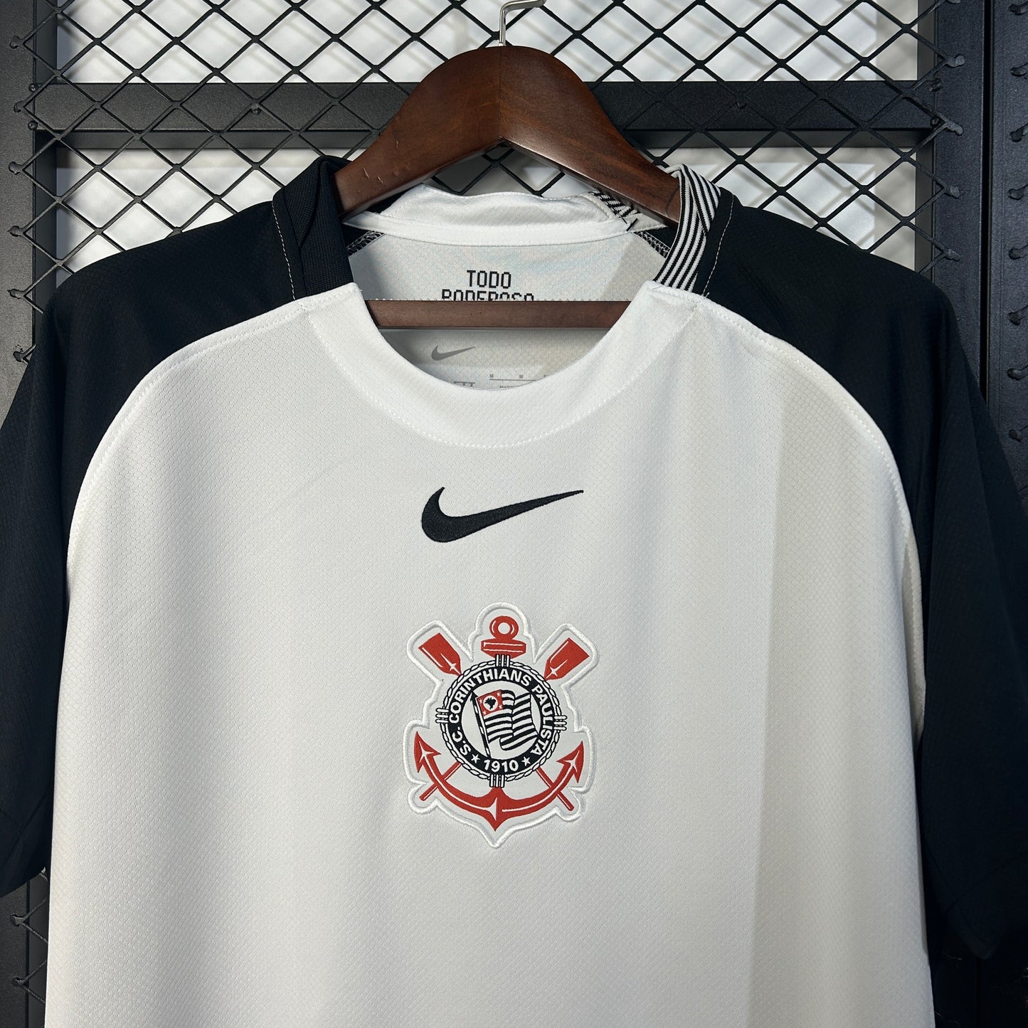 Corinthians 25/26 Casa
