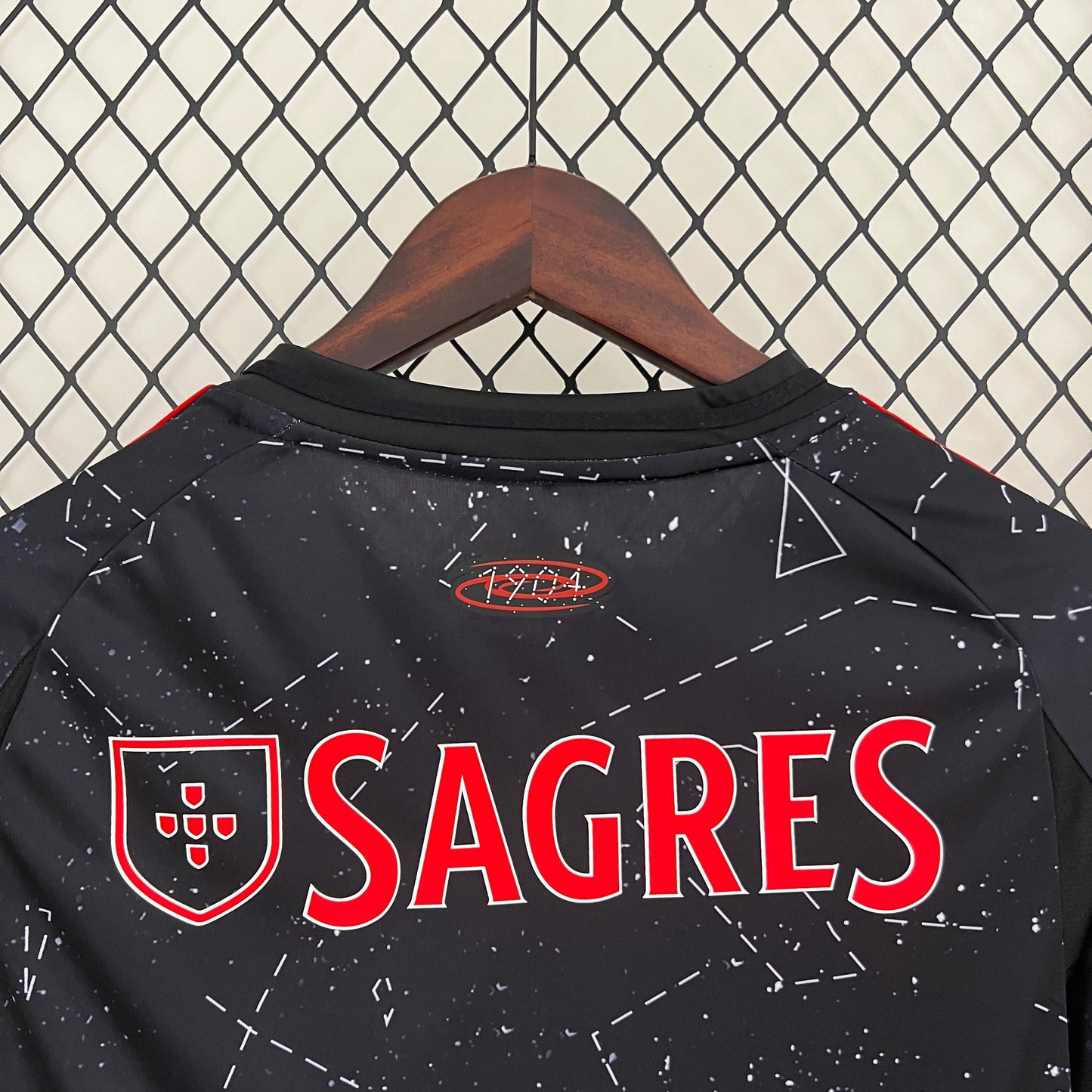 Benfica 24/25 Alternativa