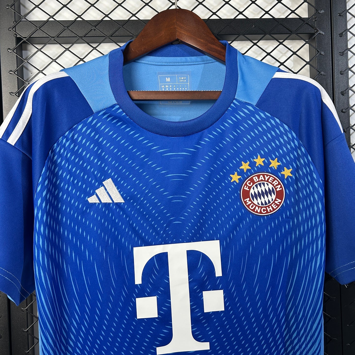 Bayern Munich 25/26 Goalkeeper Blue