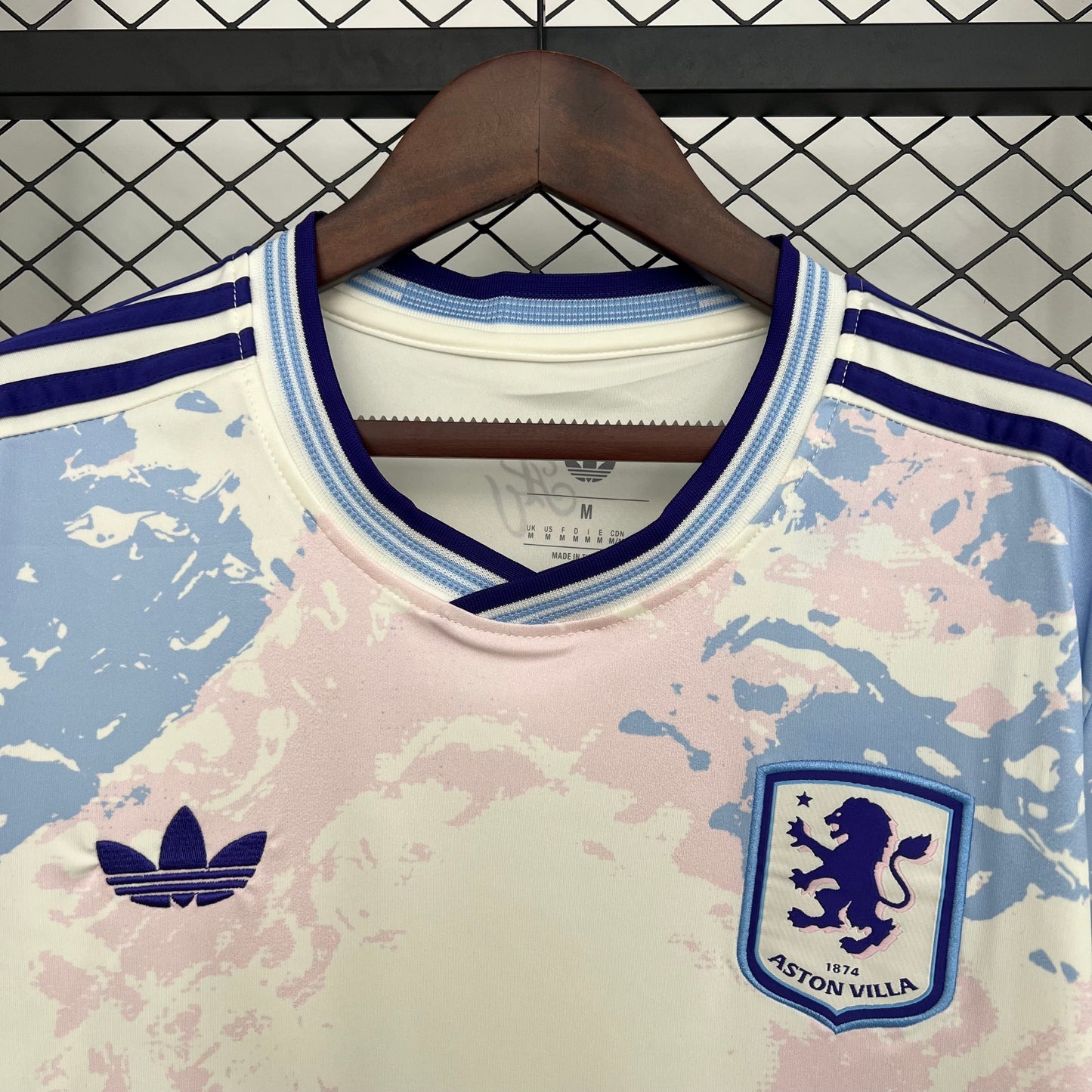Aston Villa 25/26 Alternativa 3