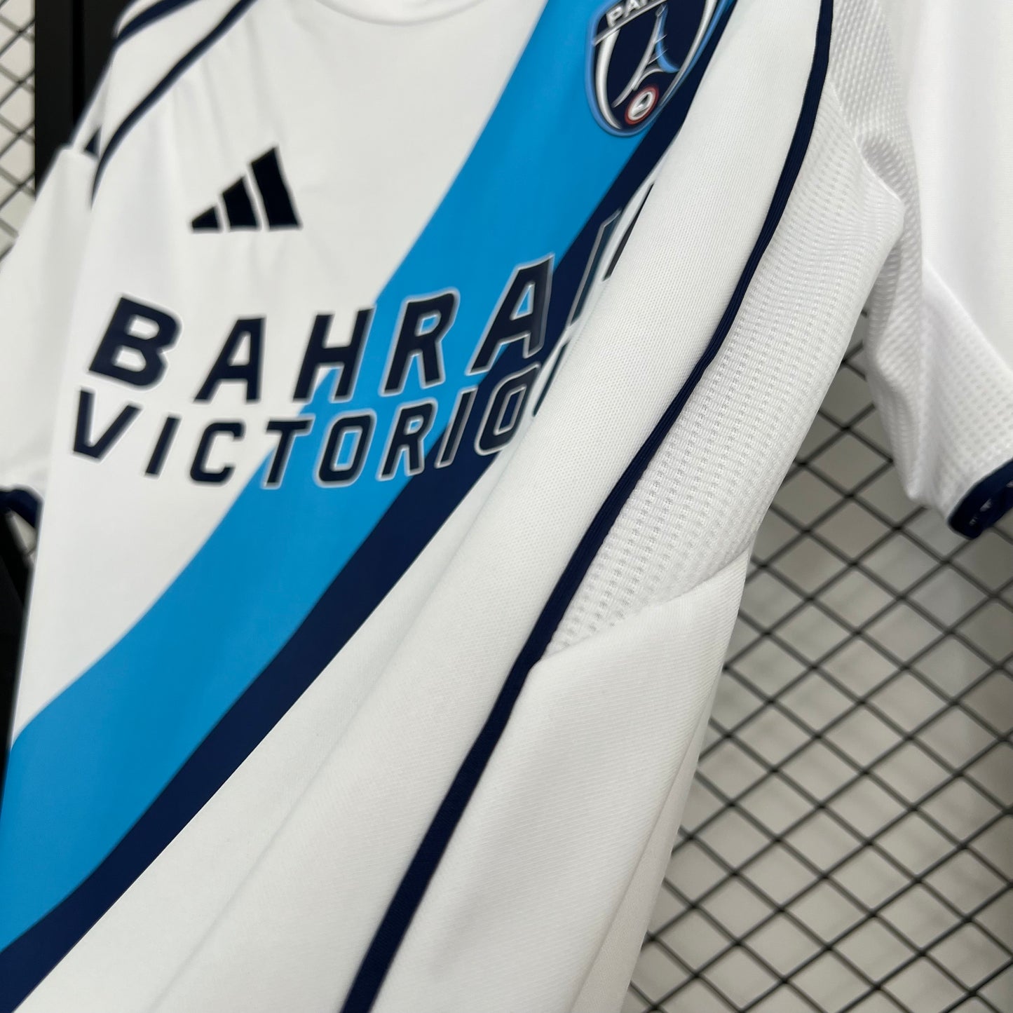 Paris FC 25/26 Alternativa