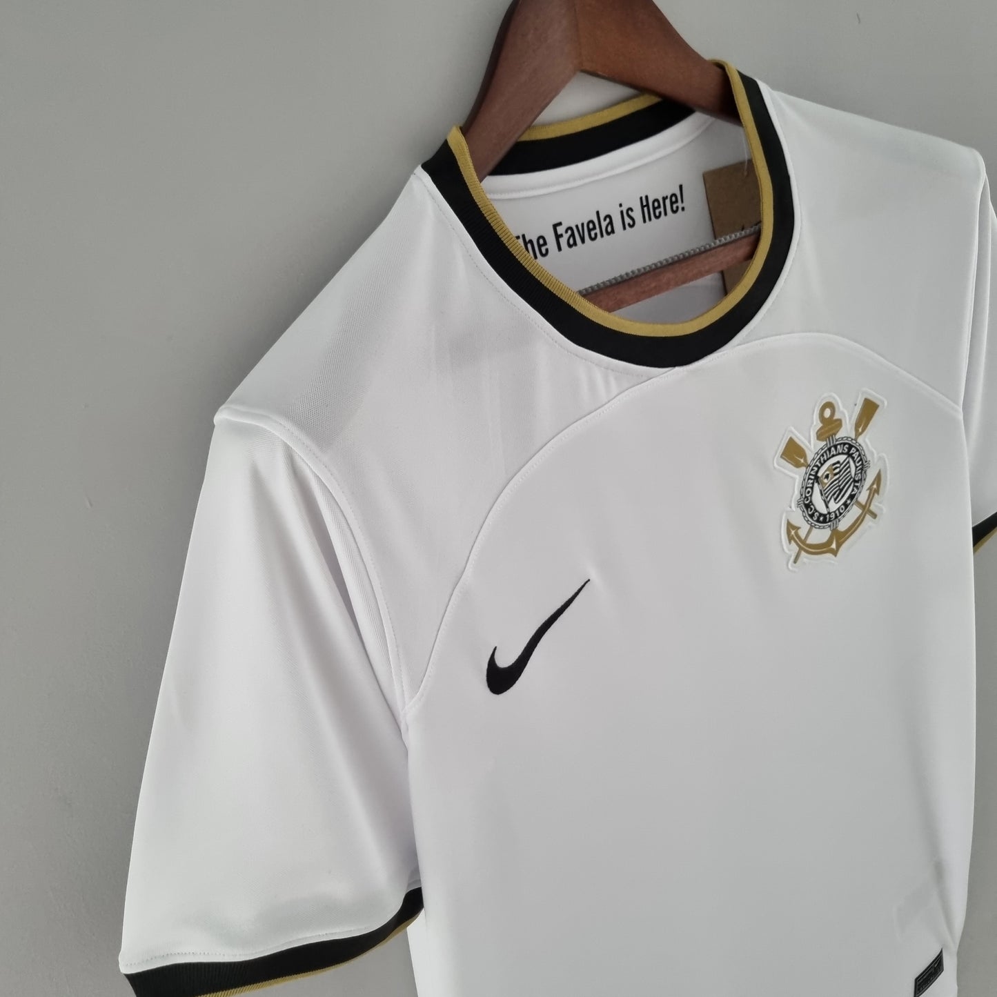 Corinthians 22/23 home