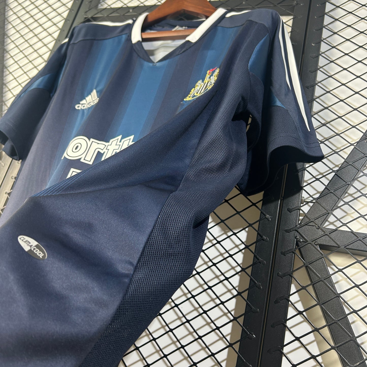 Newcastle United Retro 05/06 Alternativa