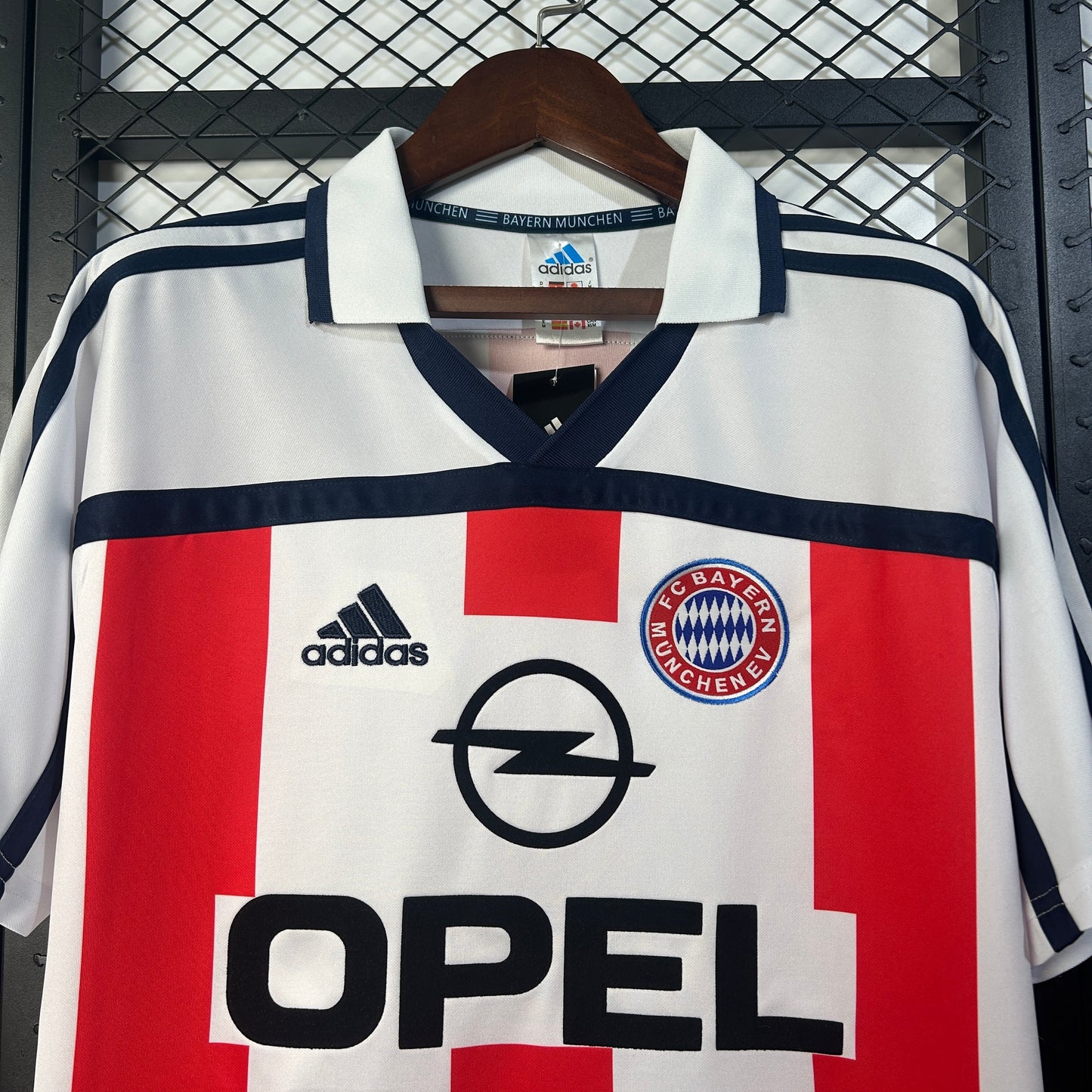 Bayern Munich 00/02 Retro Alternativa