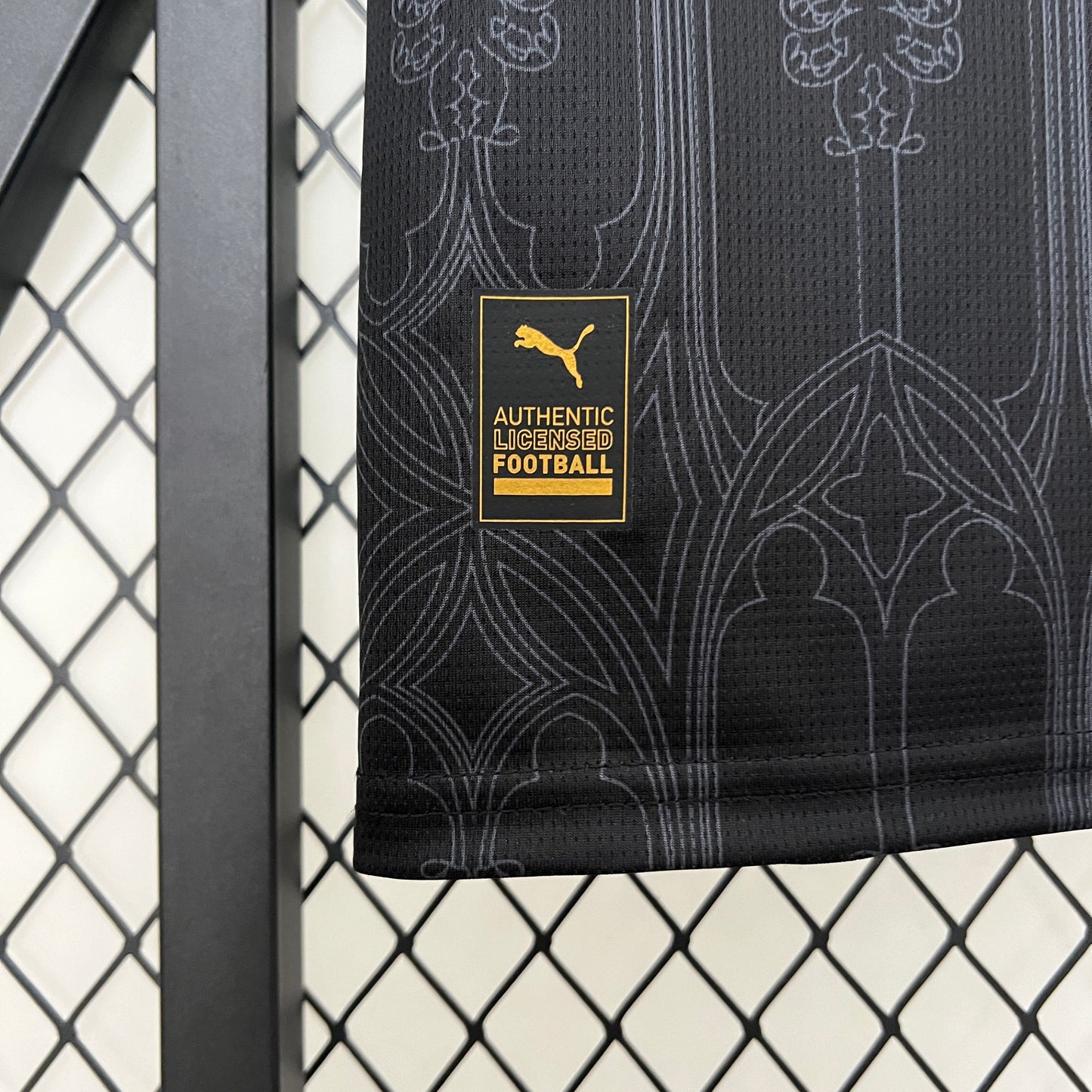 Milan 23/24 black
