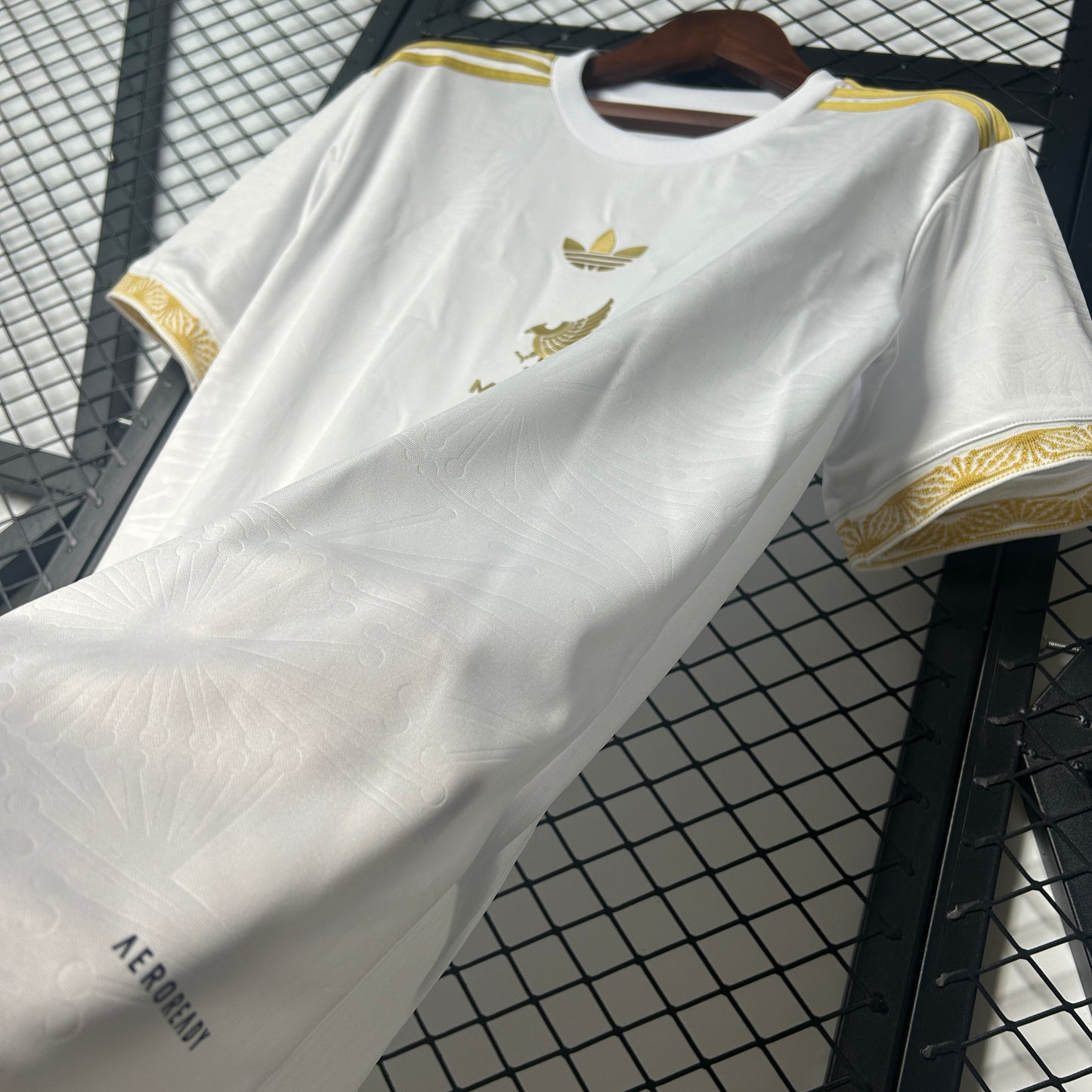 Mexico 2025 Special Edition White