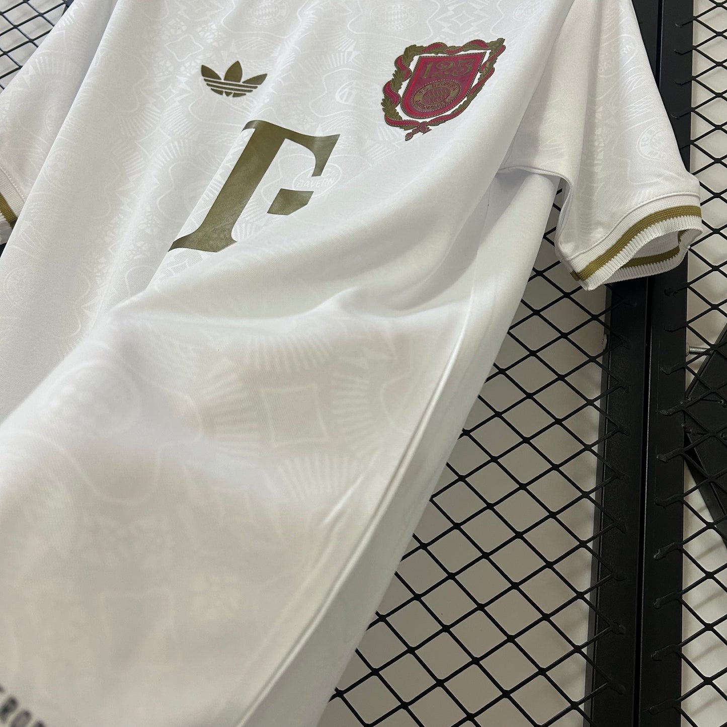 Bayern Munich 25/26 125th Anniversary White