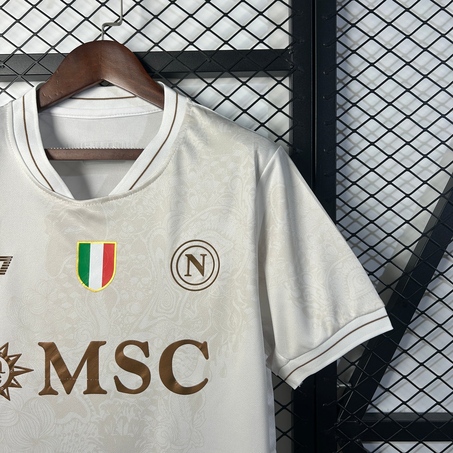 Napoli 25/26 Alternativa
