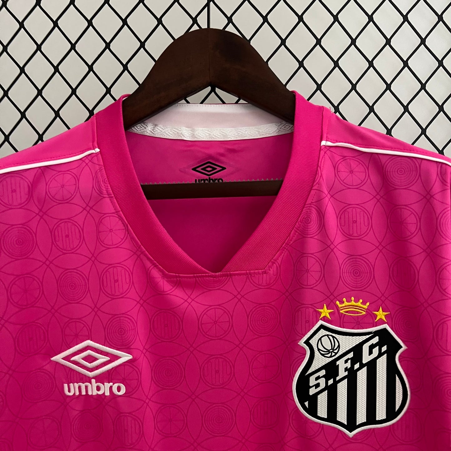 Santos 23/24 Pink