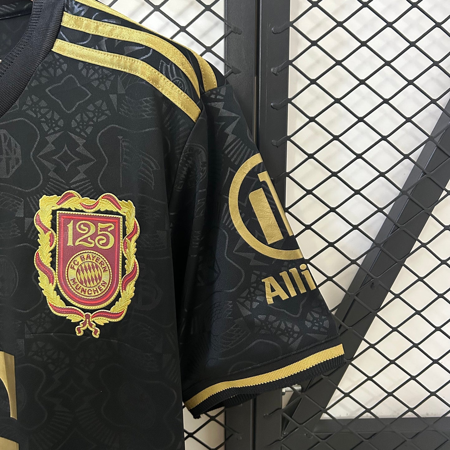 Bayern Munich 25/26 125th Anniversary Black