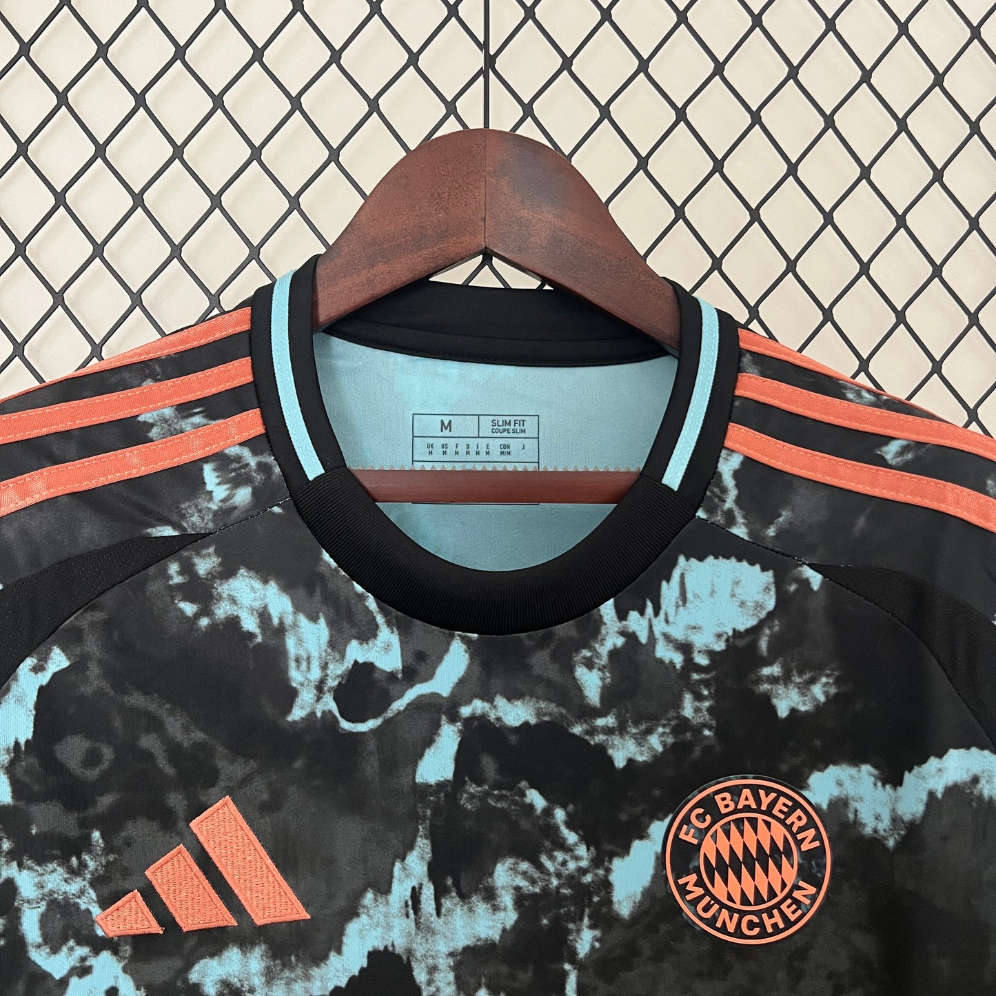 Bayern Munich 24/25 Alternativa