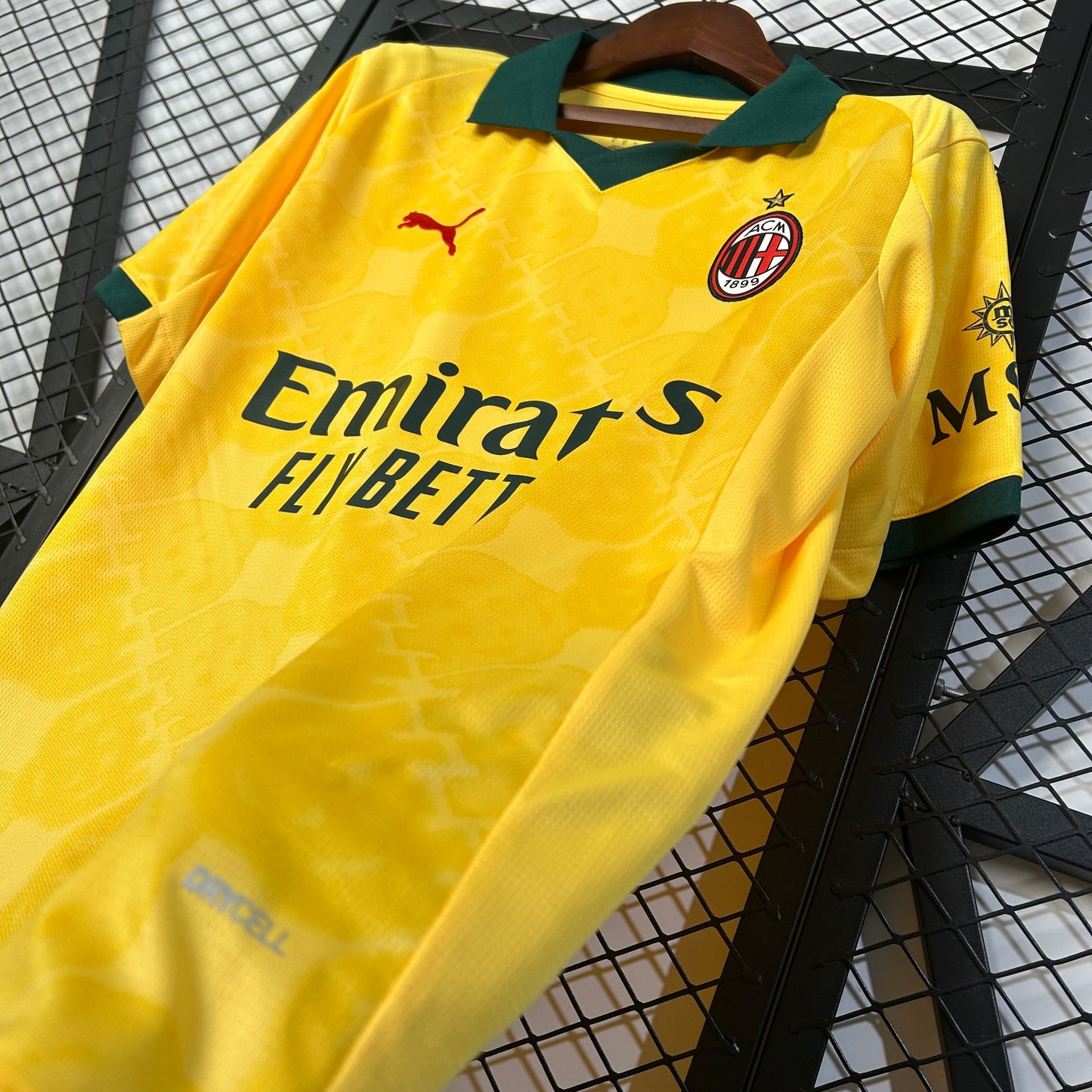 Milan 25/26 Alternativa 3