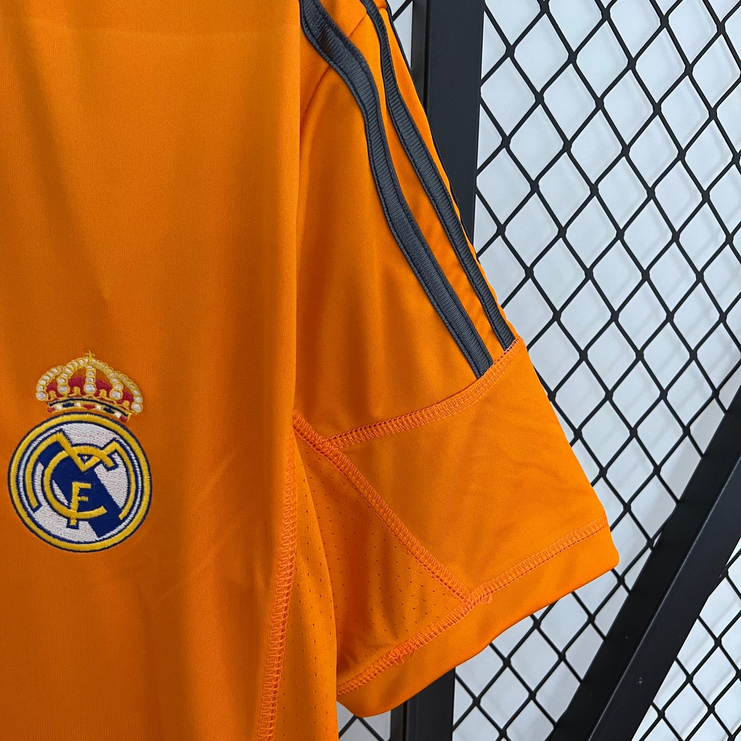 Real Madrid 13/14 - Retro Alternativa 1