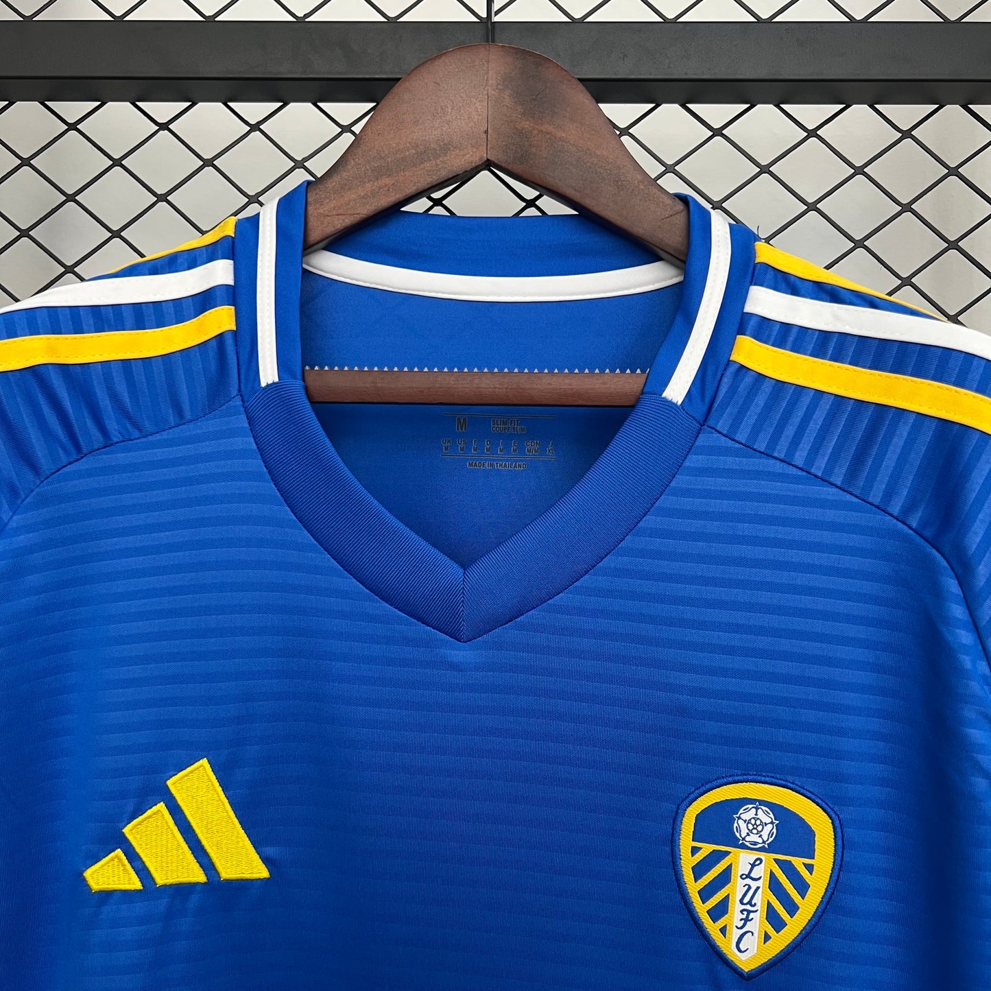 Leeds United 25/26 Alternativa