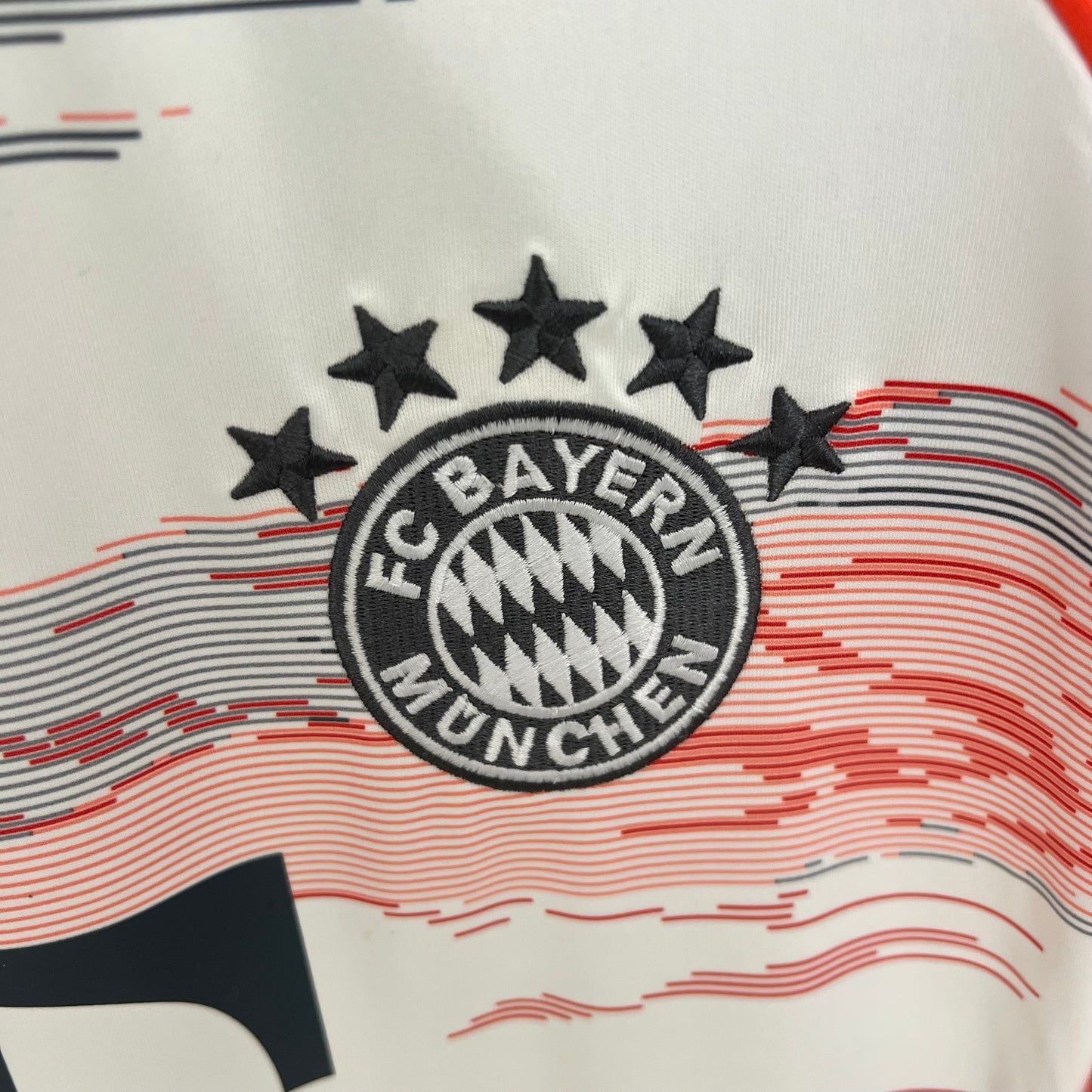 Bayern Munich 25/26 Alternativa 3