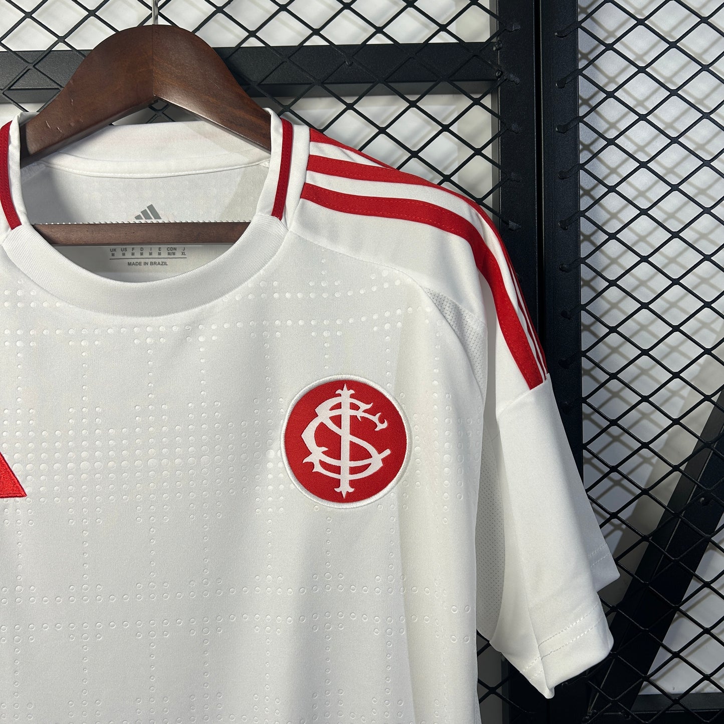 International 25/26 Alternativa