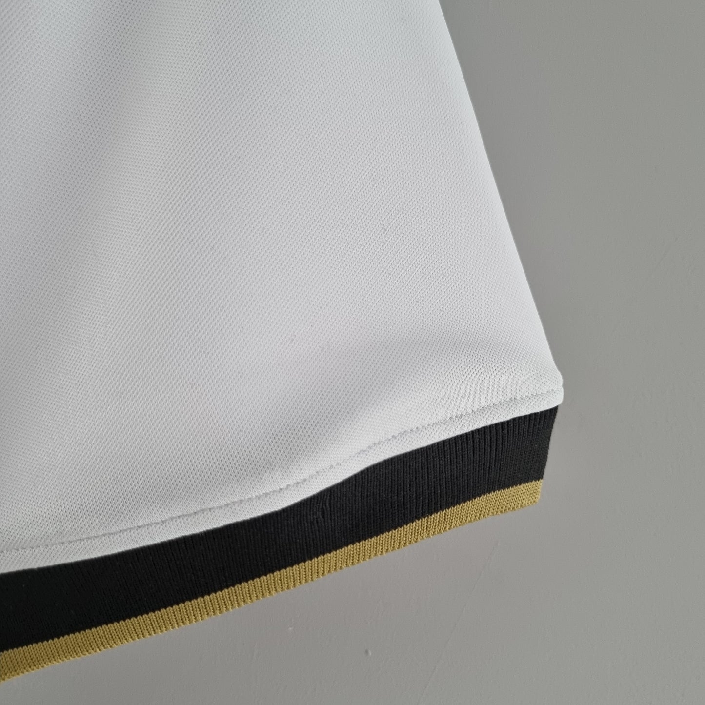 Corinthians 22/23 home