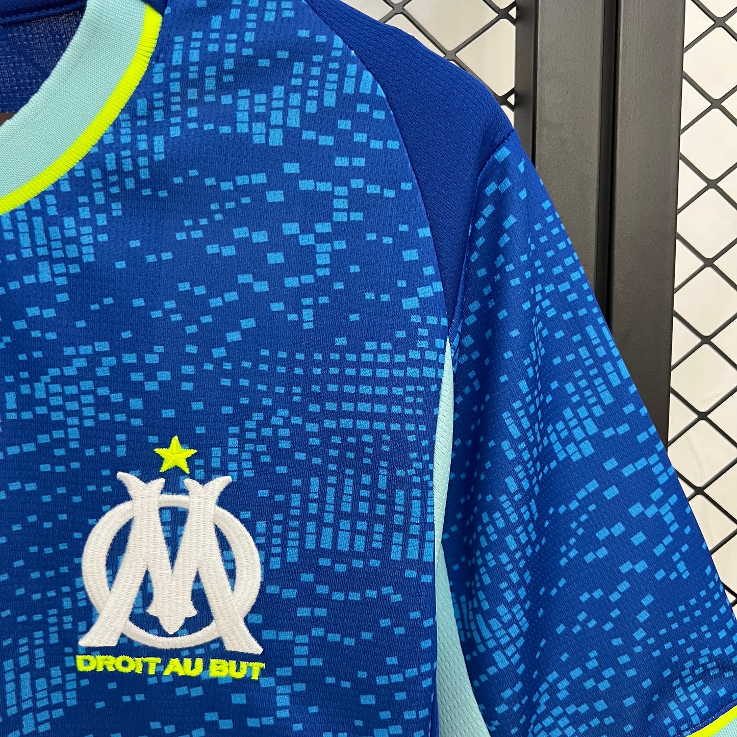 Marseille 25/26 Alternativa 3