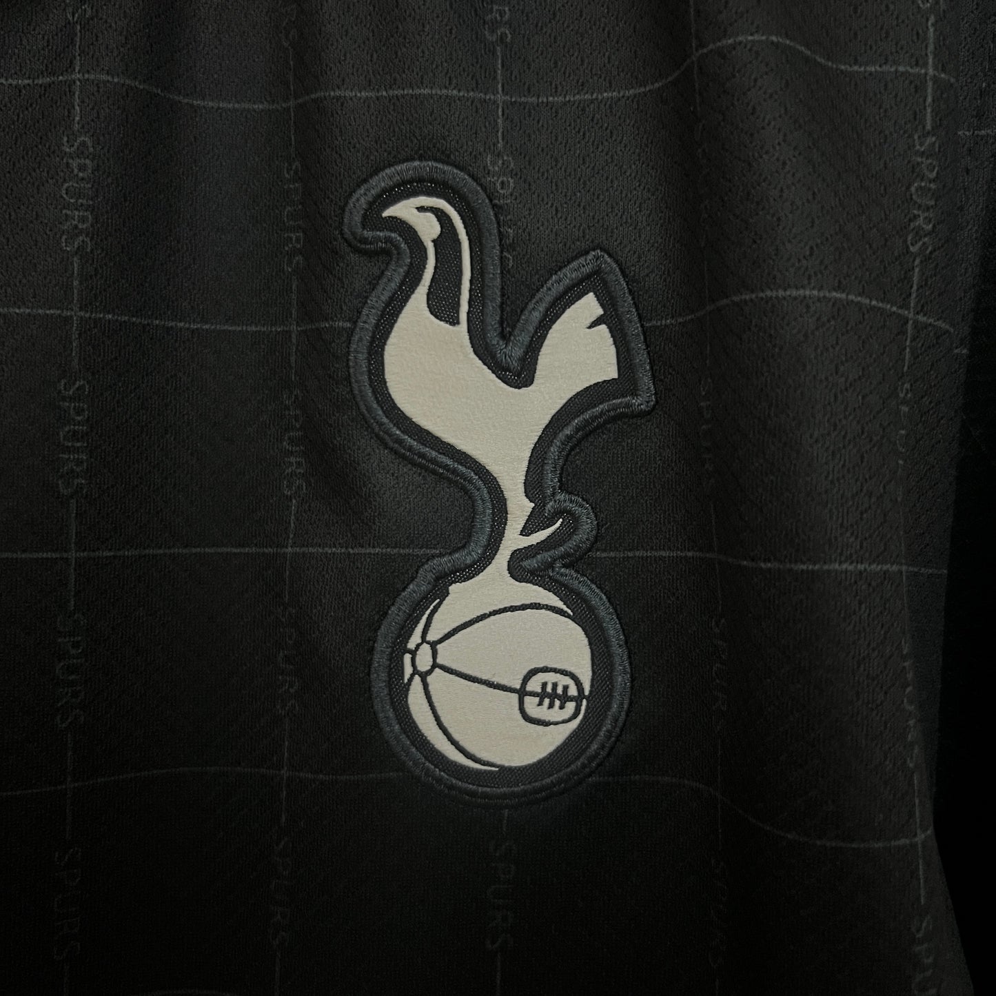 Tottenham 25/26 Alternativa