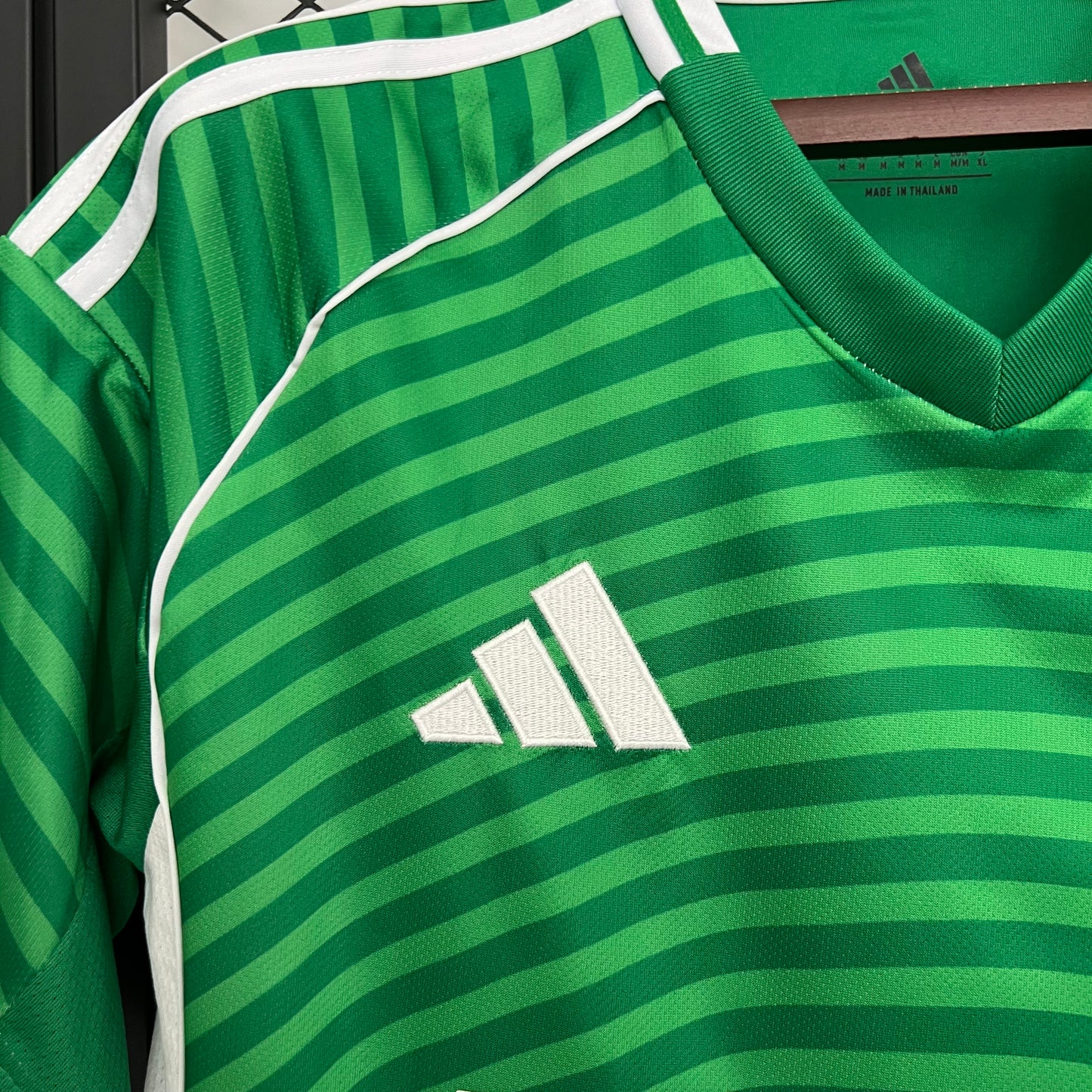 Newcastle United 25/26 Alternativa