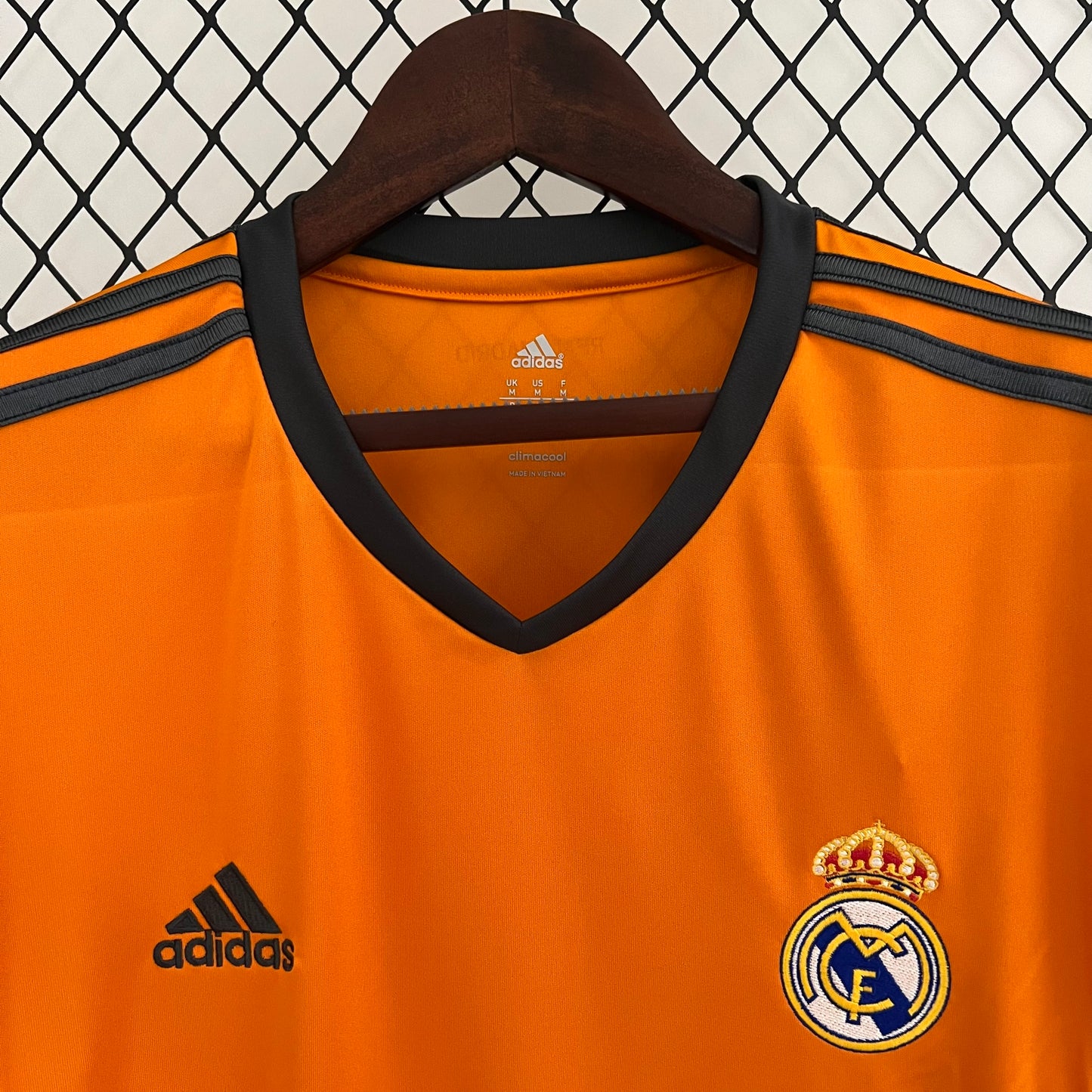 Real Madrid 13/14 - Retro Alternativa 1