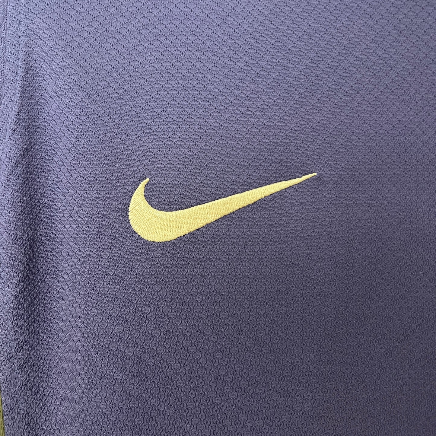 Inglaterra 2024 - Casa Feminino