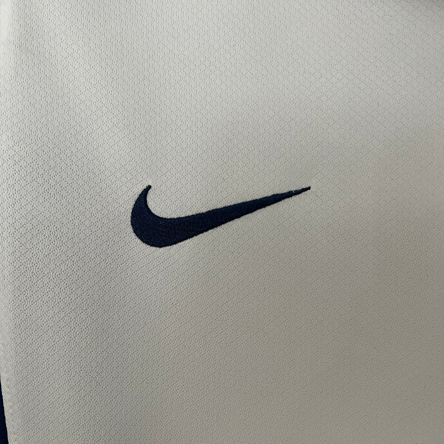 Inglaterra 2024 - Casa Feminino