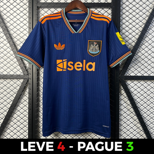 Newcastle United 25/26 Alternativa 3