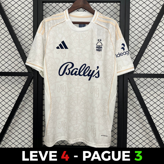 Nottingham Forest 25/26 Alternativa