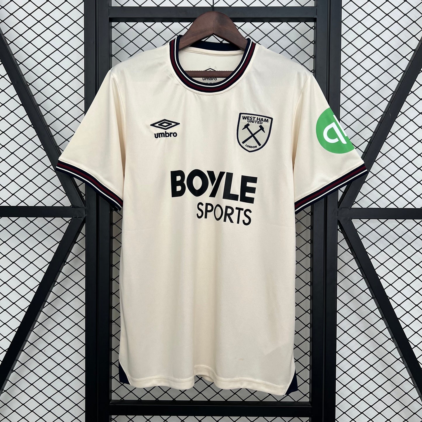 West Ham United 25/26 Alternativa