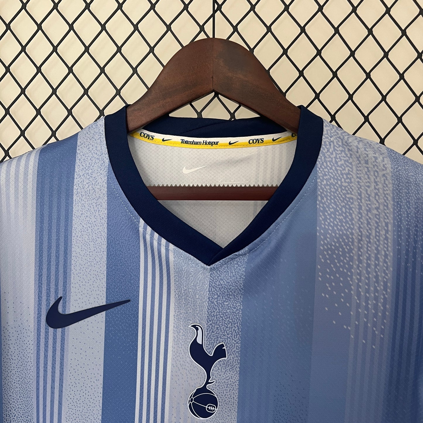 Tottenham 24/25 Alternativa